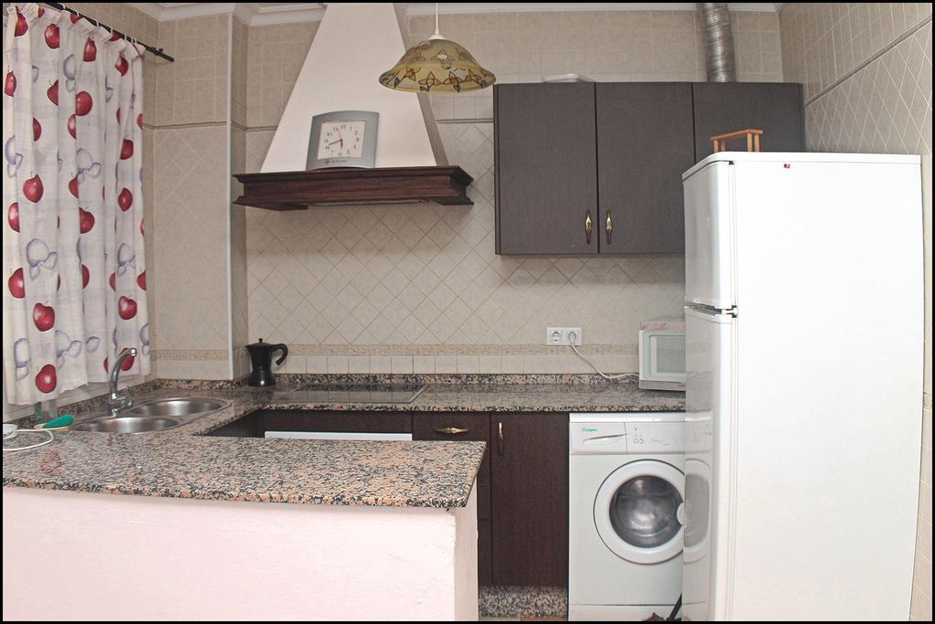 Apartamento céntrico en Conil Conil De La Frontera Esterno foto